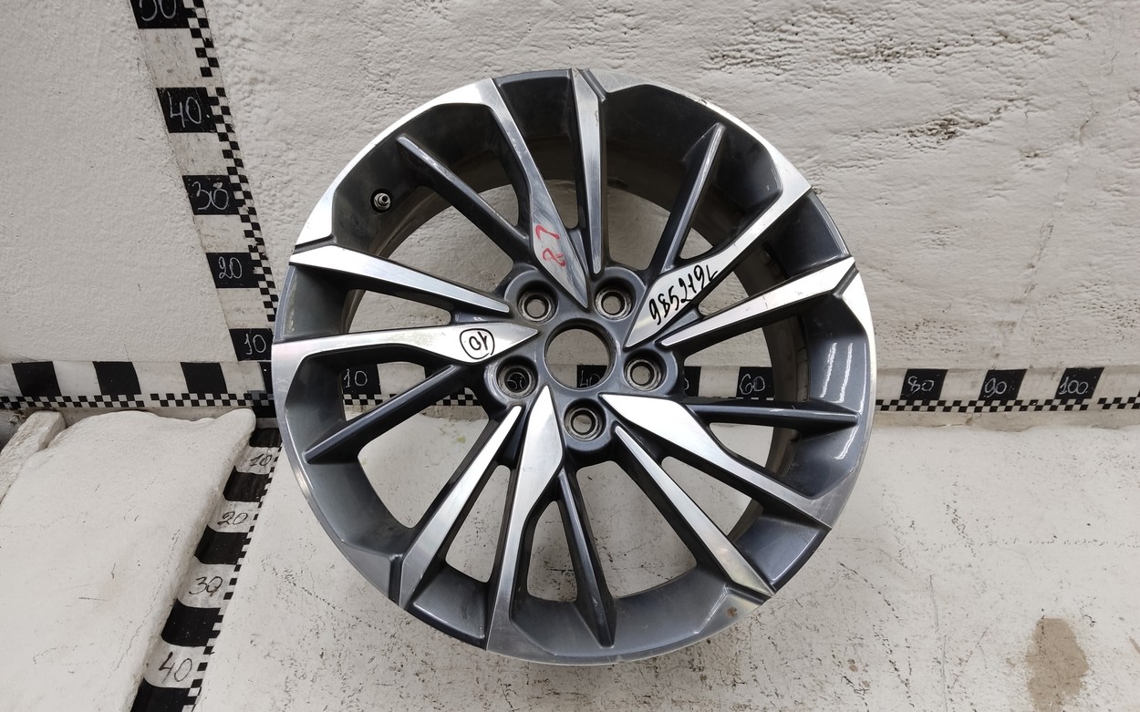 Диск колеса литой Geely Coolray R18