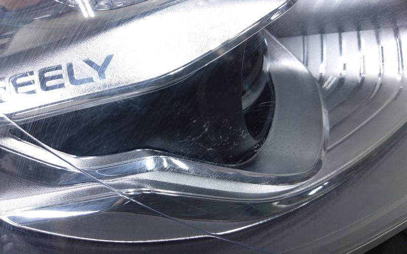 Фара передняя правая Geely Atlas LED
