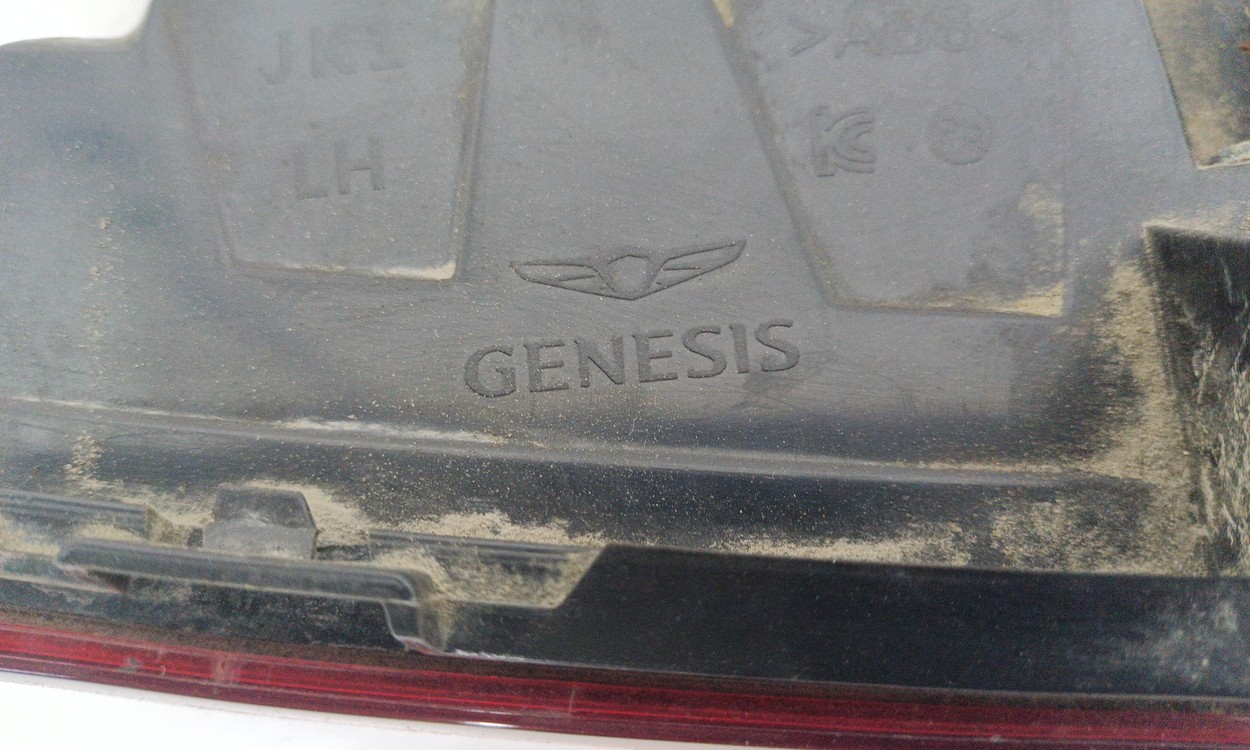 Фонарь задний левый внутренний Genesis GV70 LED