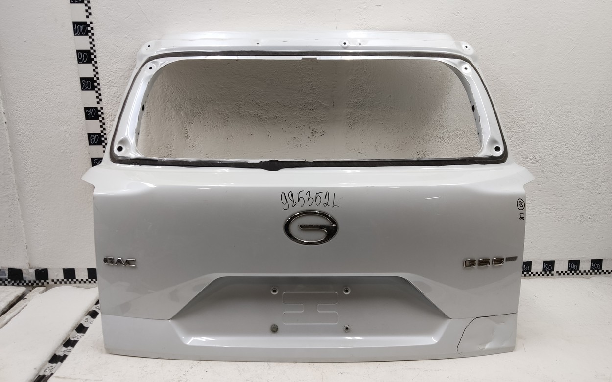 Крышка багажника GAC GS8 2
