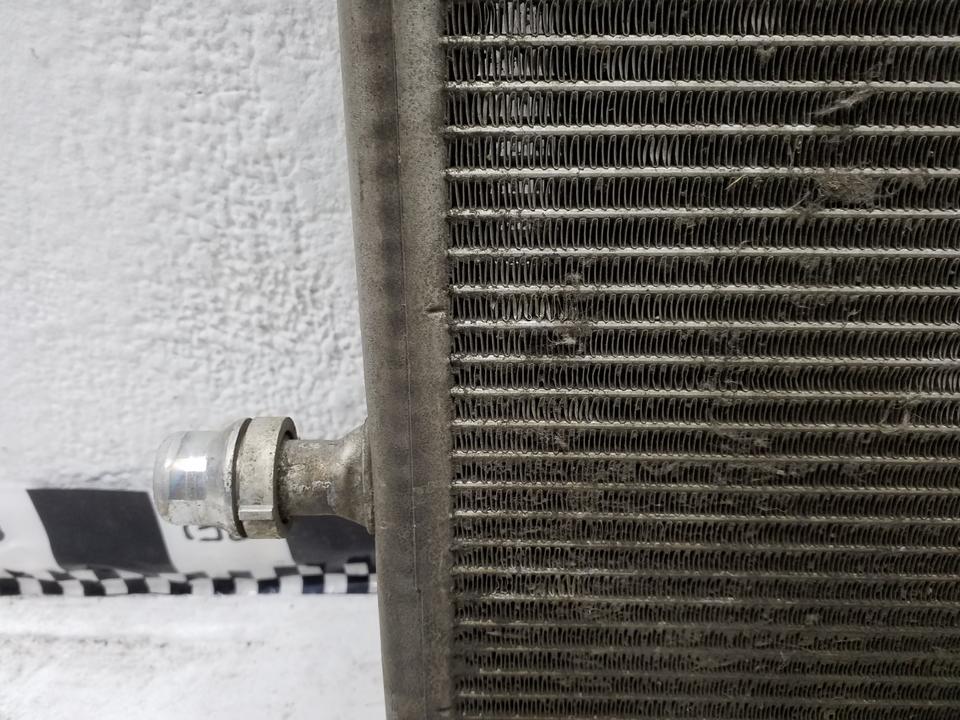 Радиатор охлаждения двигателя дополнительный Mercedes-Benz S-klasse W222