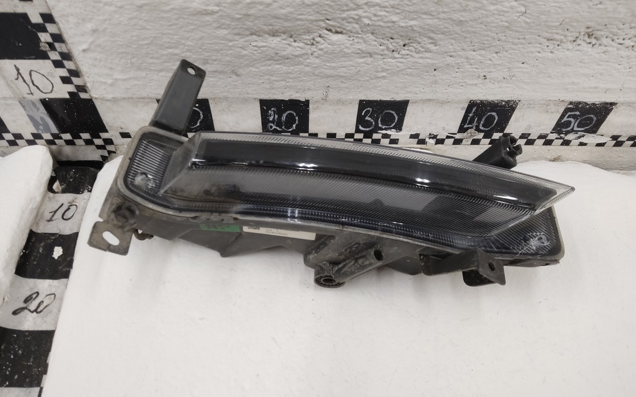 Фара ПТФ передняя правая Chery Tiggo 8 Pro LED