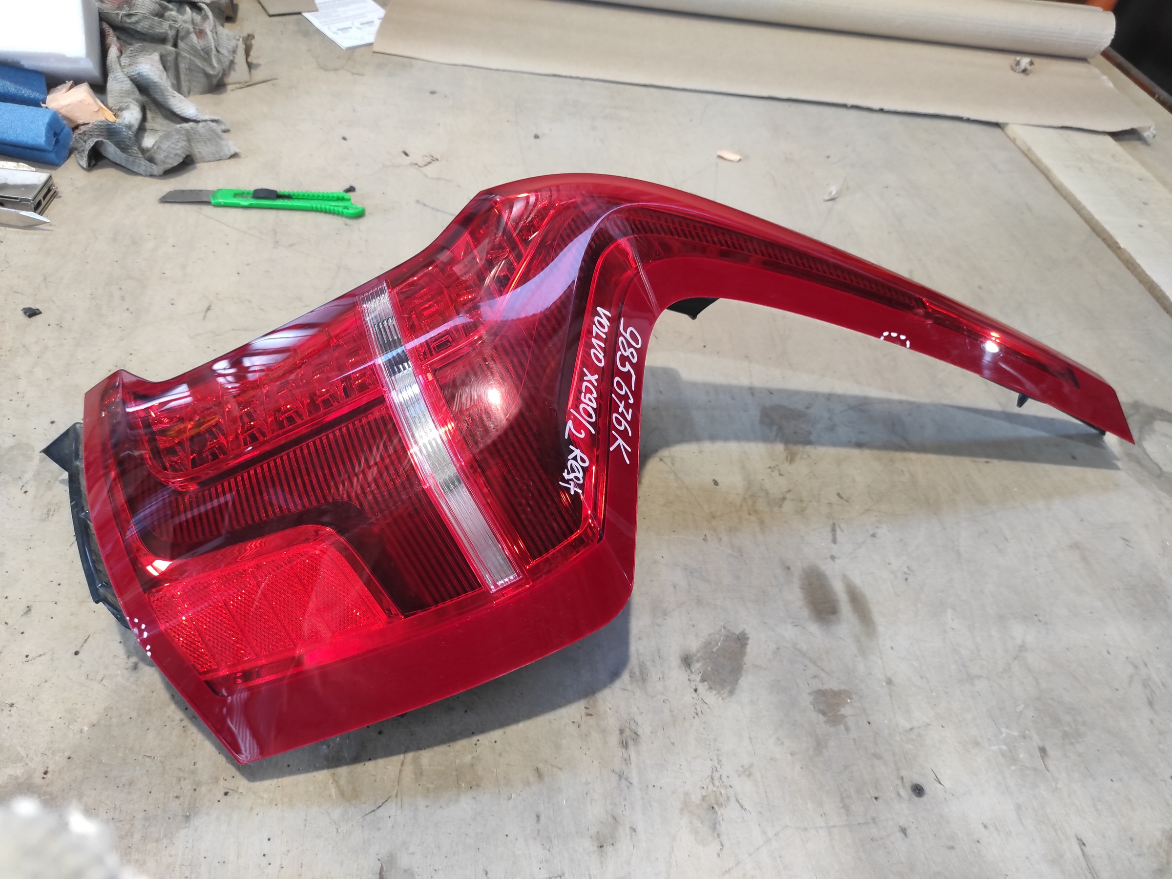 Фонарь задний правый Volvo XC90 2 Restail LED