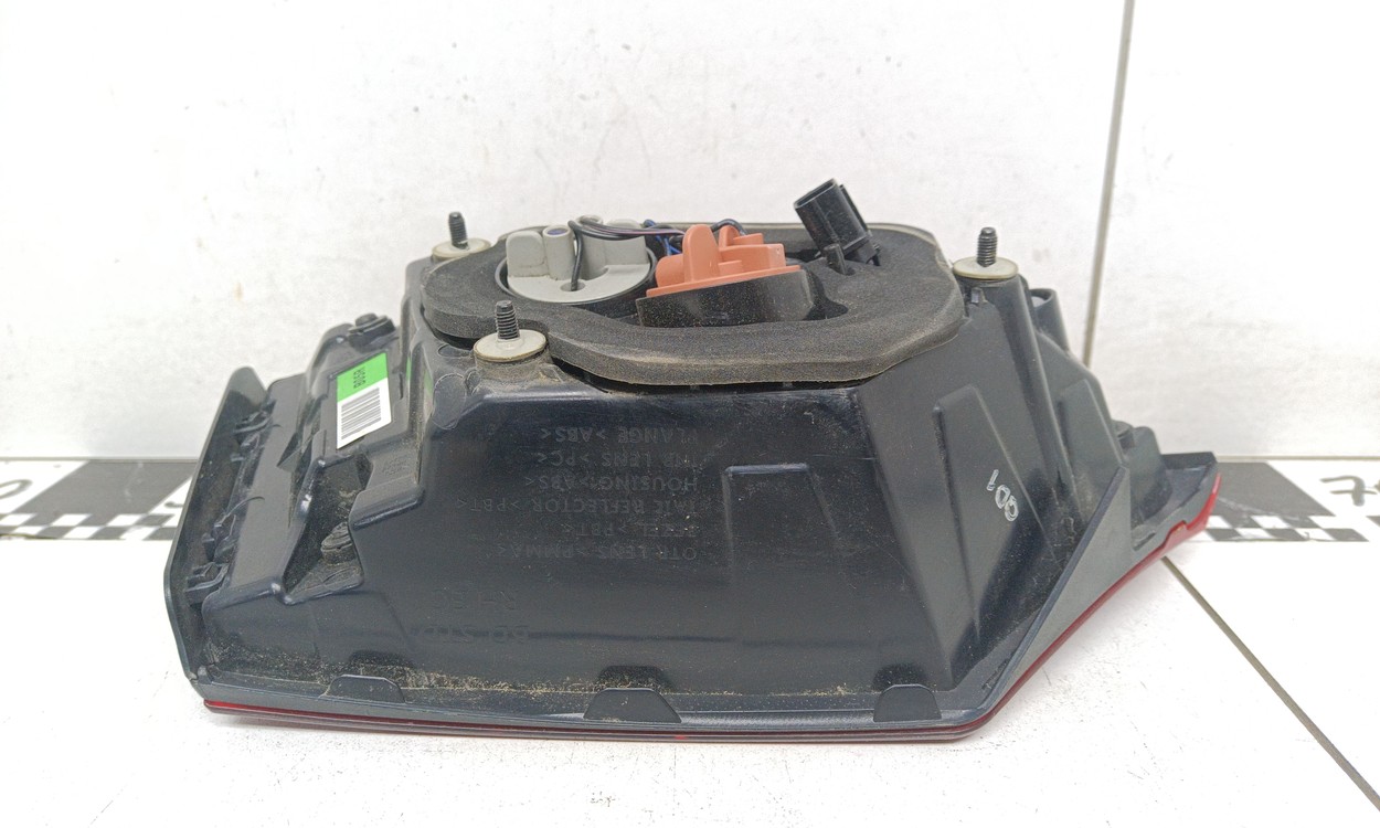 Фонарь задний правый внутренний Kia Cerato 4