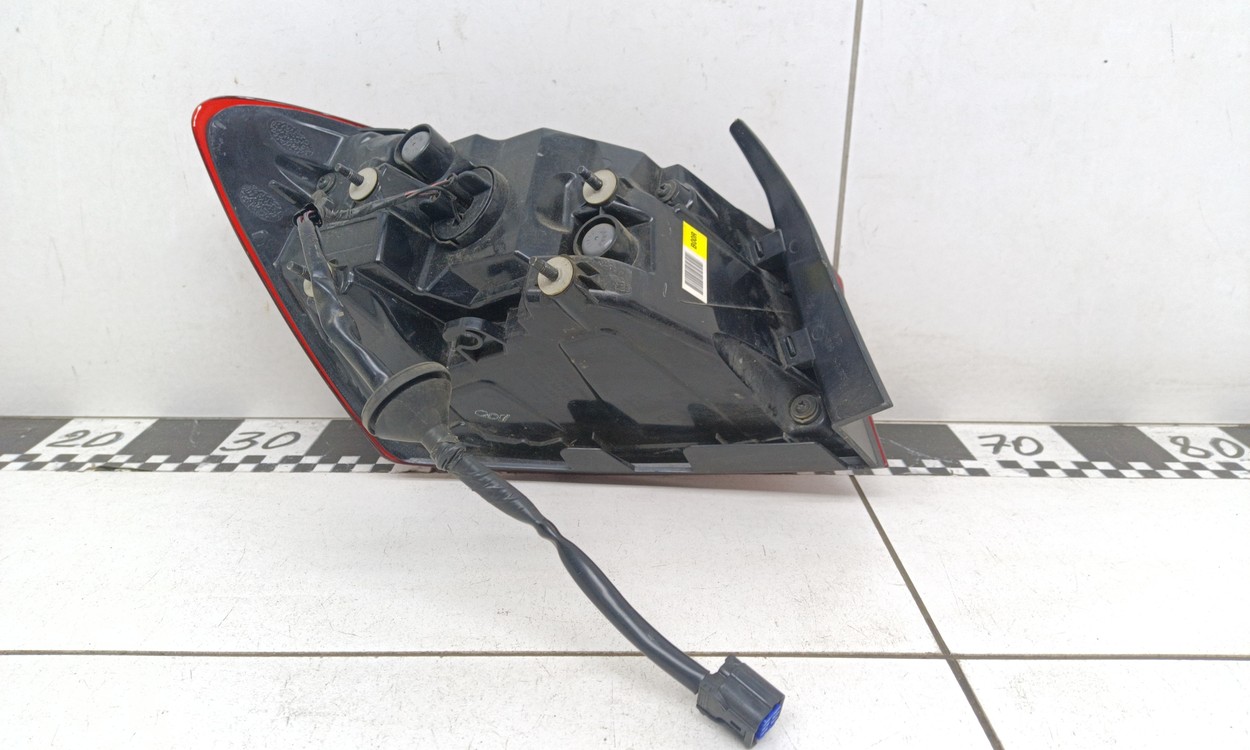 Фонарь задний правый внешний Kia Cerato 4