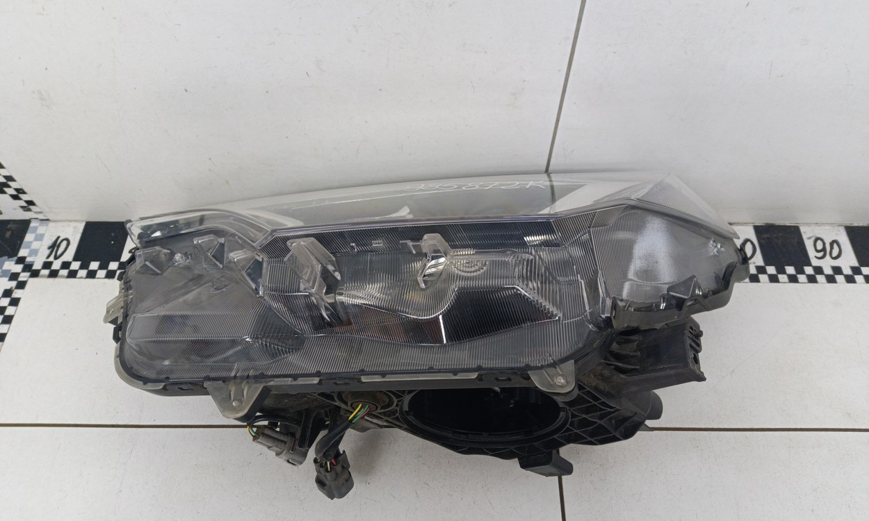 Фара передняя левая Toyota RAV4 CA40 Restail LED