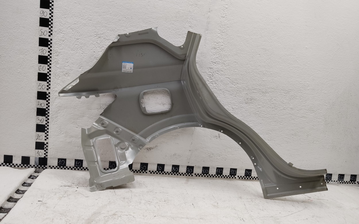 Панель кузова боковая левая Geely Coolray