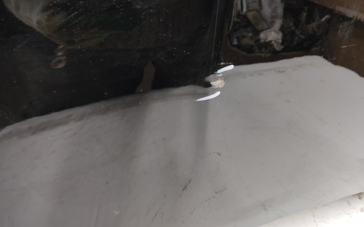 Капот Toyota Land Cruiser 300
