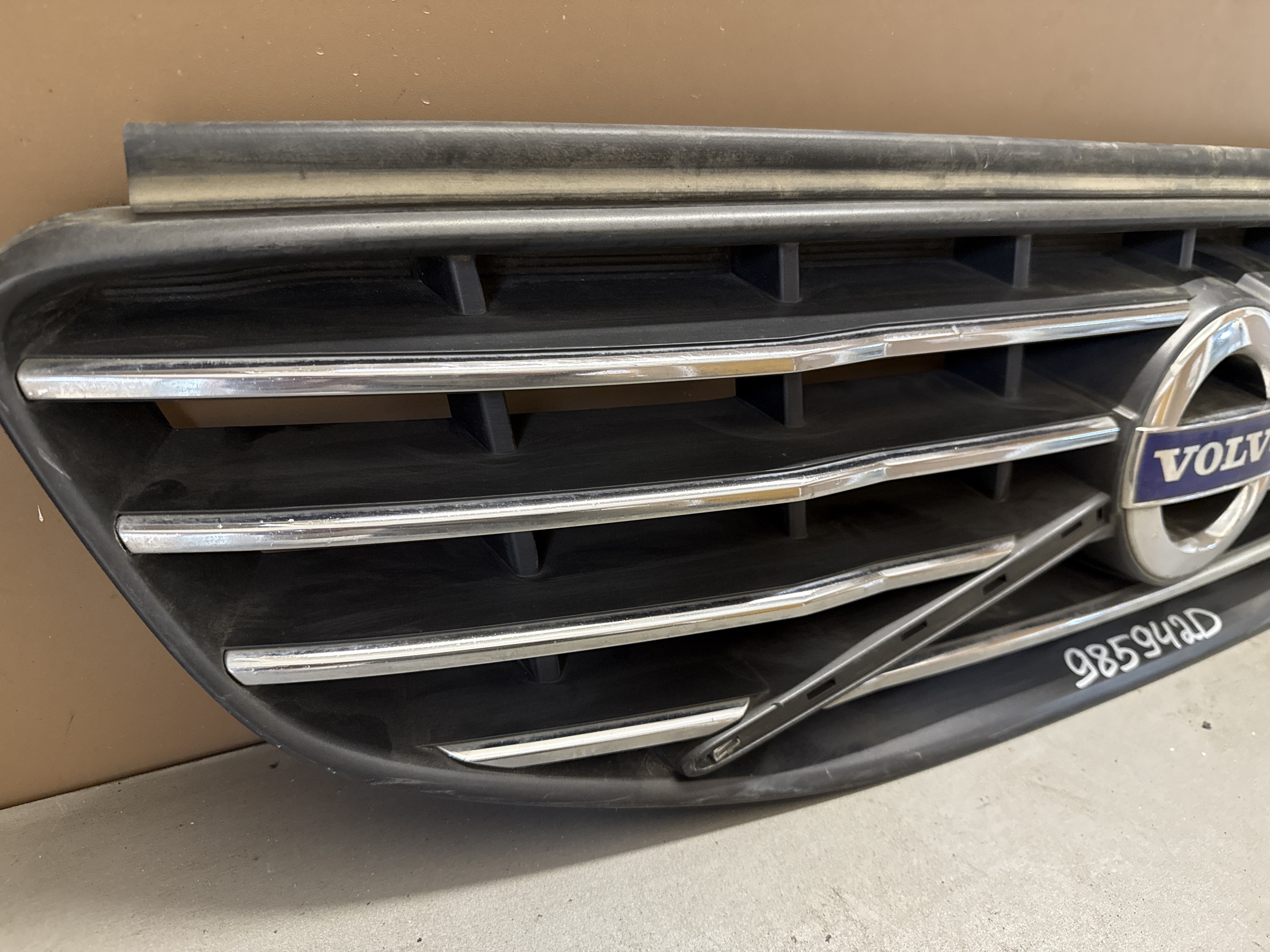 Решетка радиатора Volvo XC60 1 Restail