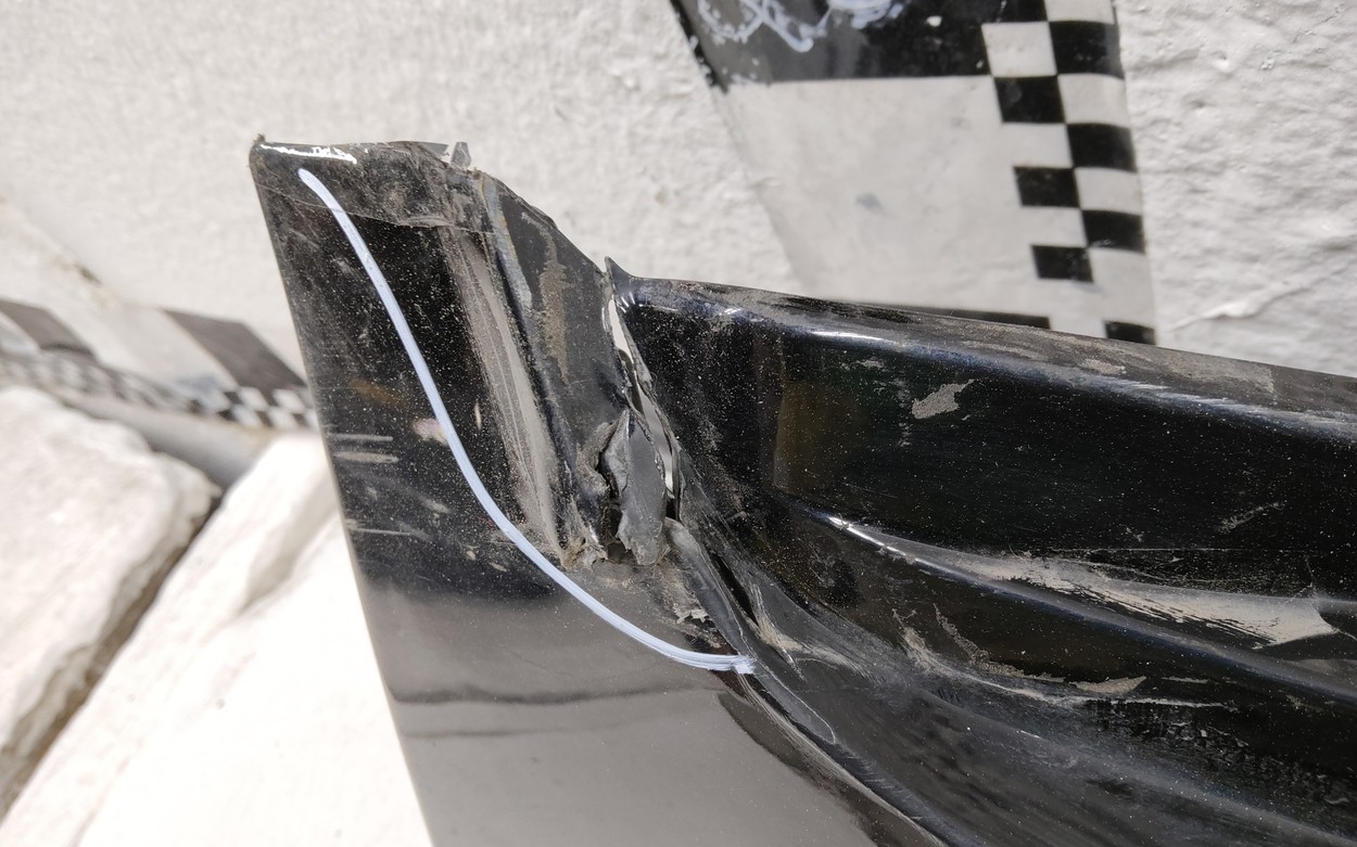 Накладка порога правого Toyota Camry V70