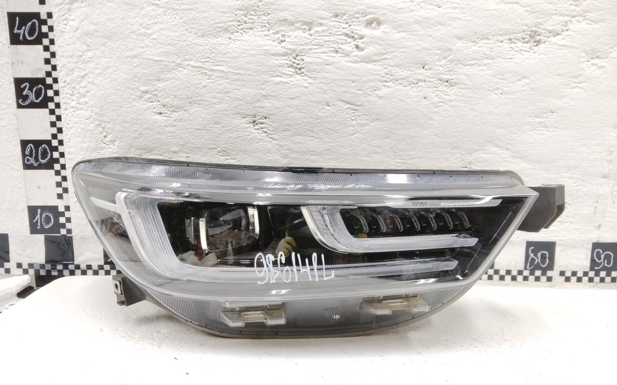 Фара передняя правая Chery Tiggo 8 Pro LED