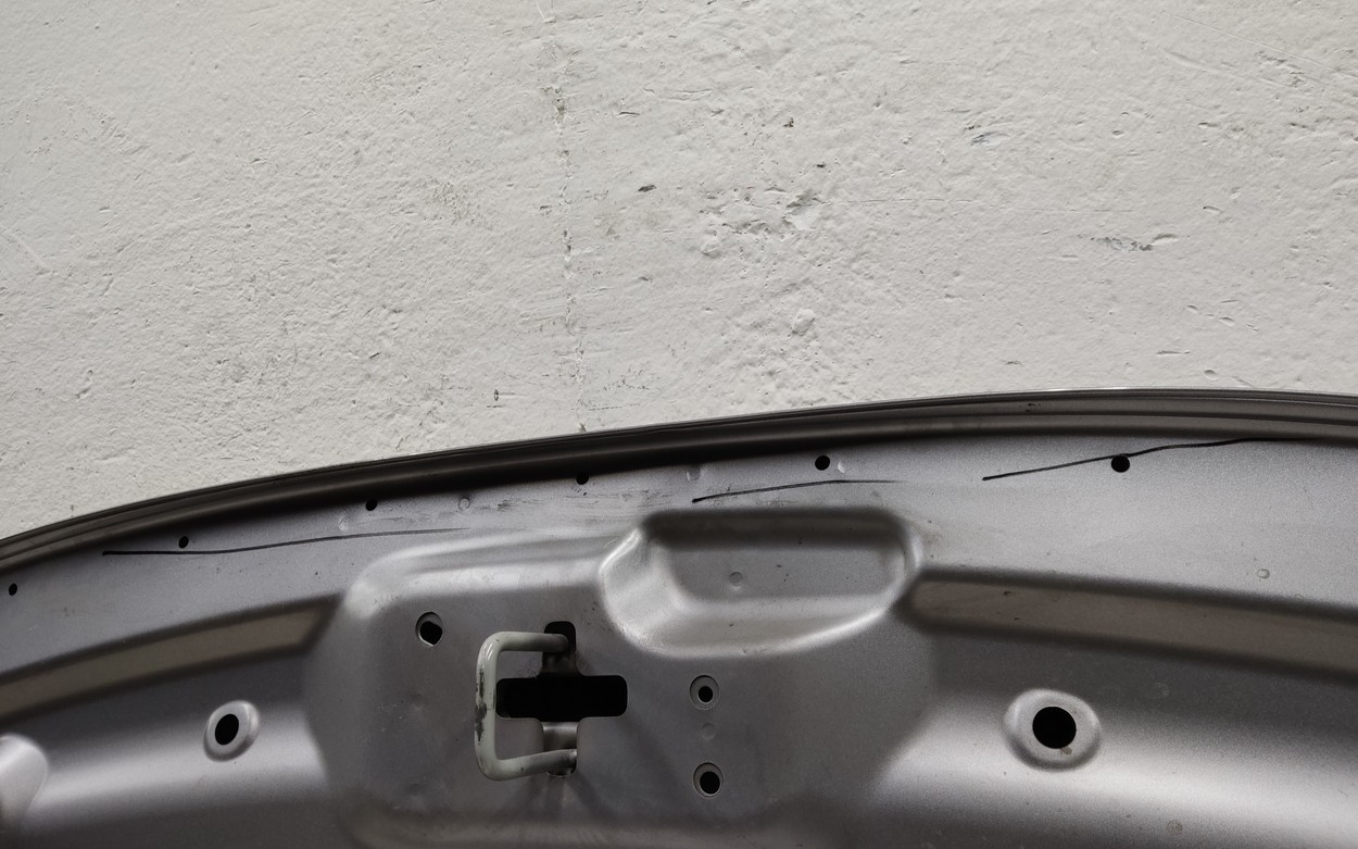 Капот Geely Coolray