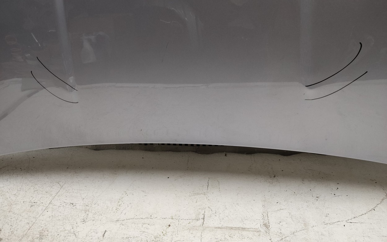 Капот Geely Coolray