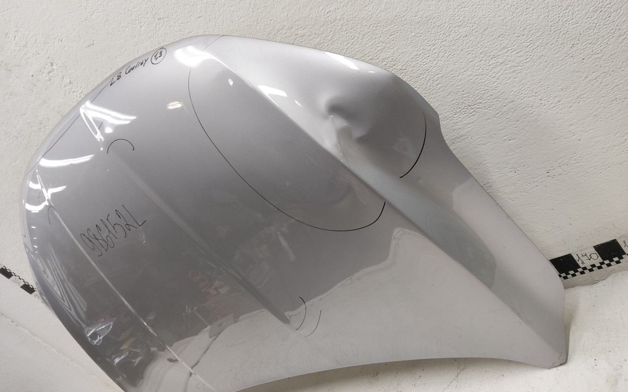 Капот Geely Coolray