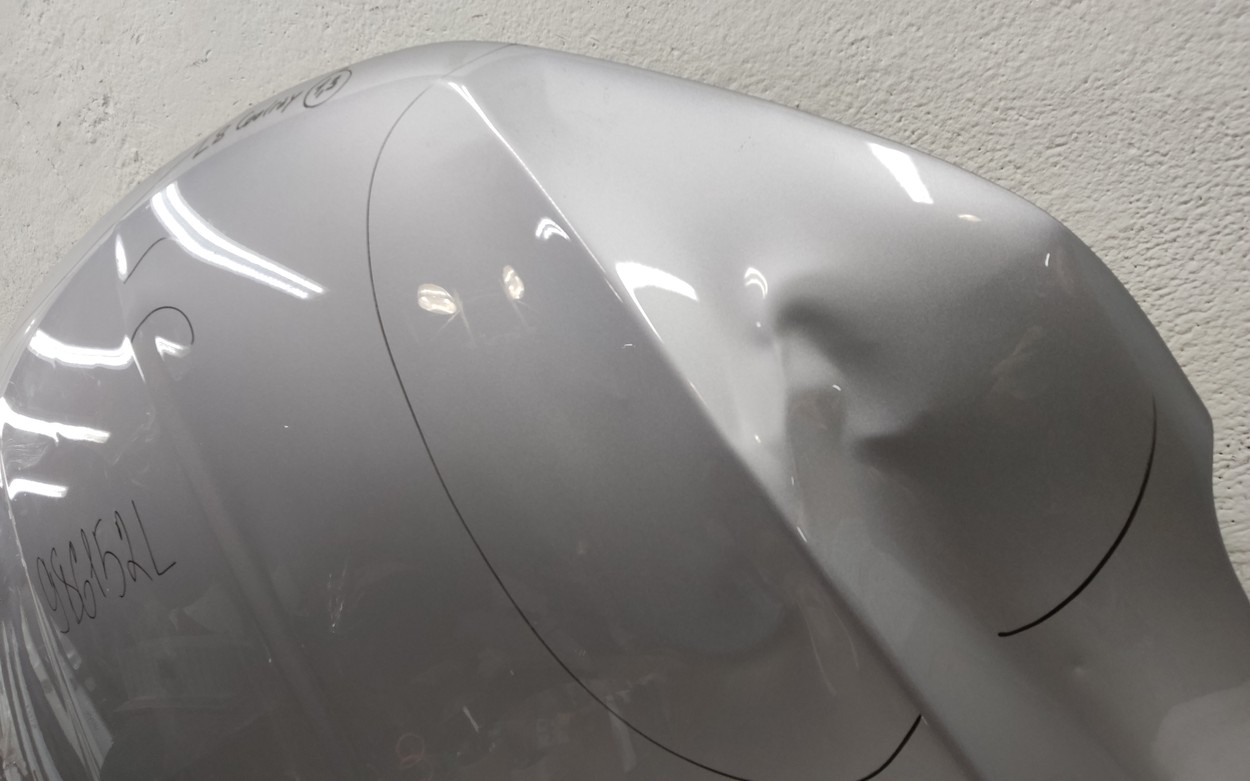 Капот Geely Coolray