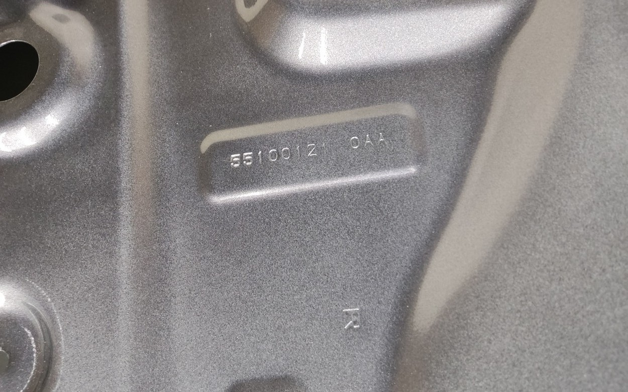 Дверь задняя правая Omoda C5