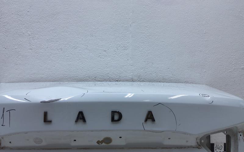 Крышка багажника Lada Vesta Sedan