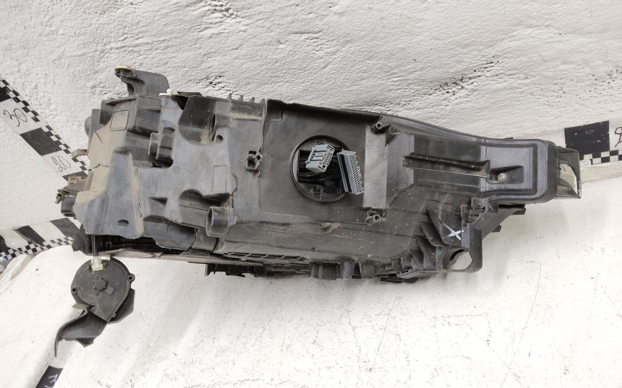 Фара передняя левая Volvo XC60 2 Full LED