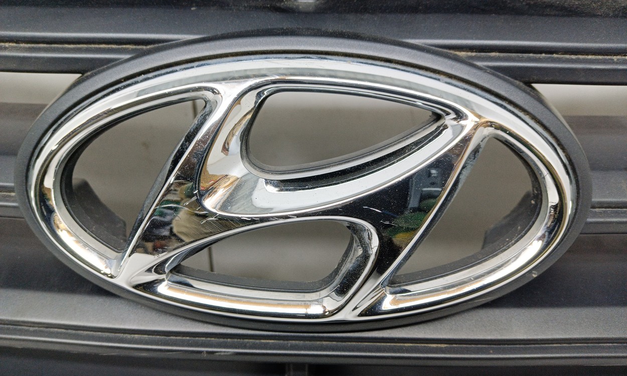 Решетка радиатора Hyundai H1 Grand Starex Restail 2