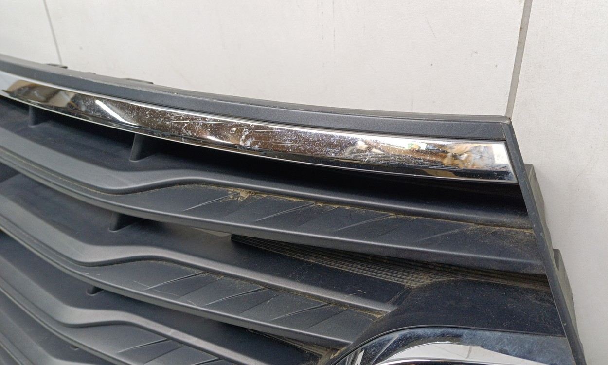 Решетка радиатора Hyundai H1 Grand Starex Restail 2
