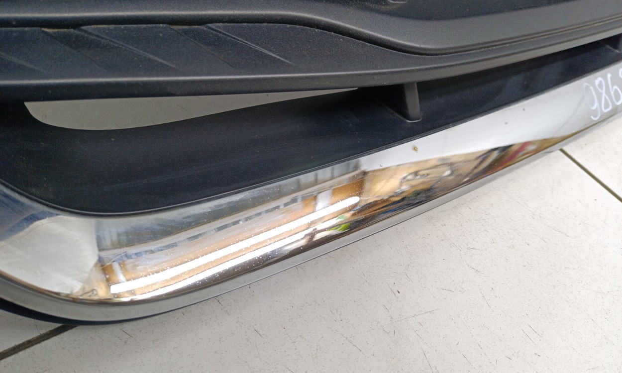 Решетка радиатора Hyundai H1 Grand Starex Restail 2