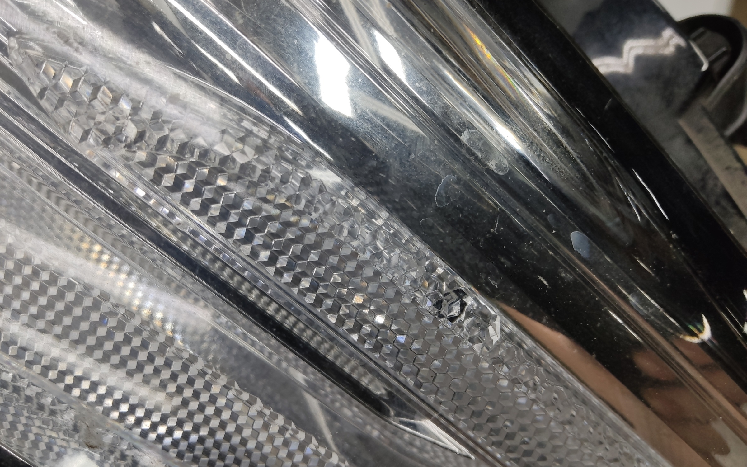 Фара передняя левая Toyota Camry V70 LED ДХО