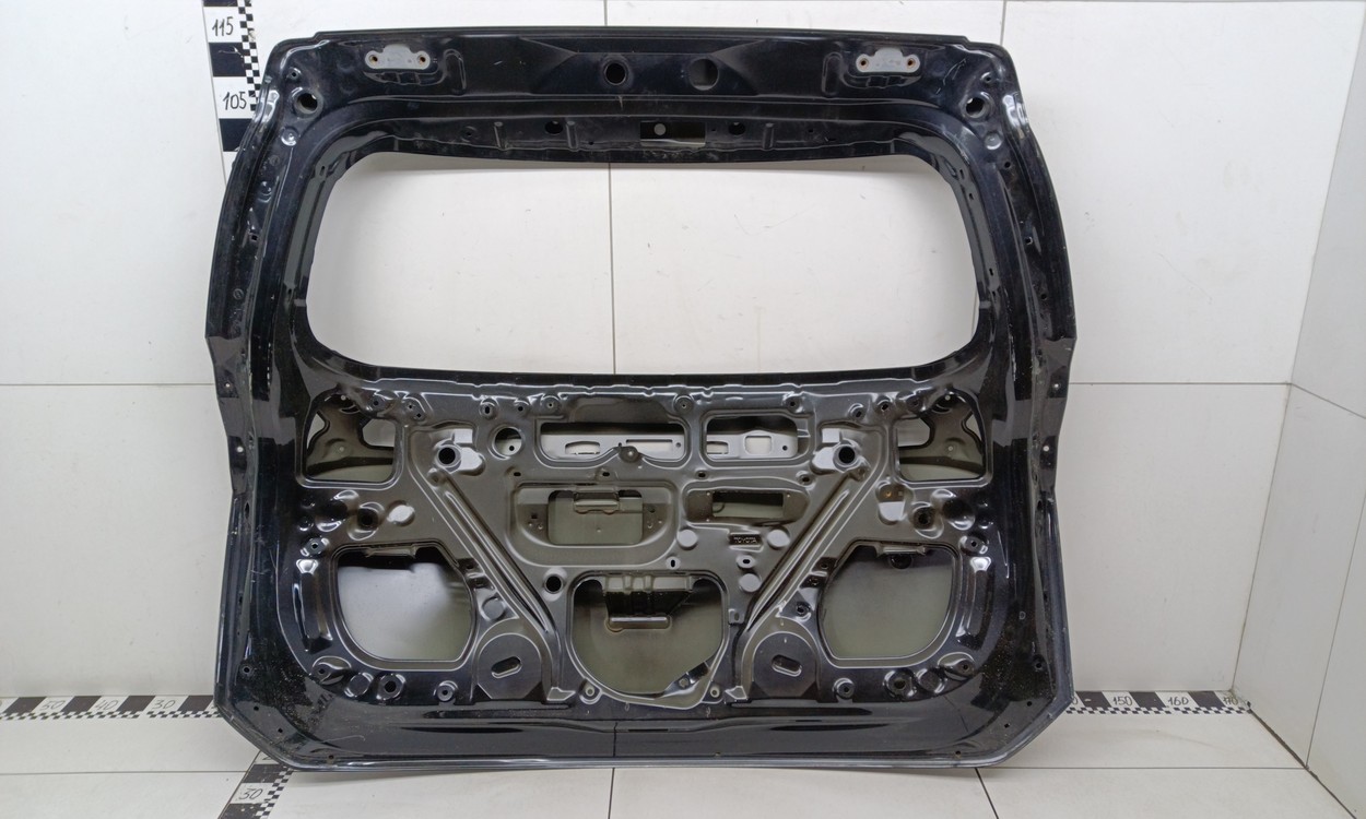 Крышка багажника Toyota RAV4 CA40