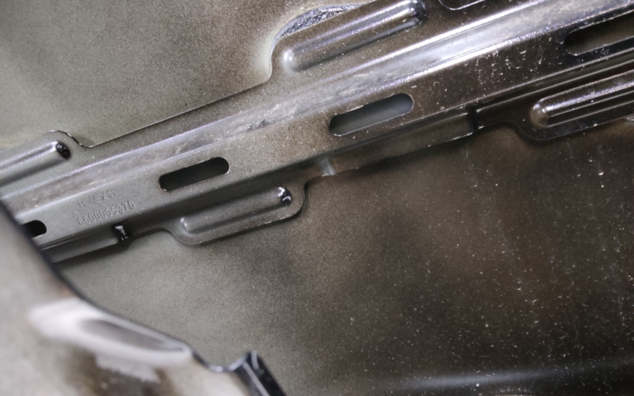 Дверь передняя правая Geely Coolray