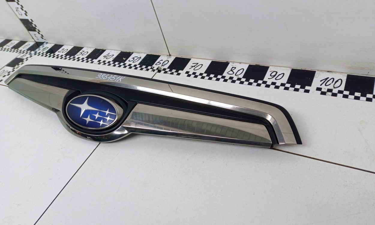 Решетка радиатора Subaru Forester 5 SK
