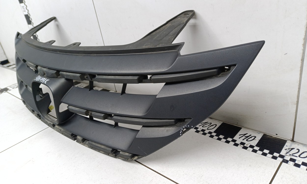Решетка радиатора Honda CR-V 4