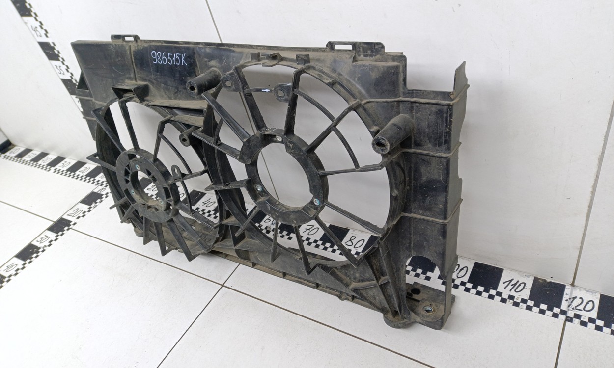 Диффузор вентилятора радиатора Toyota RAV4 CA40