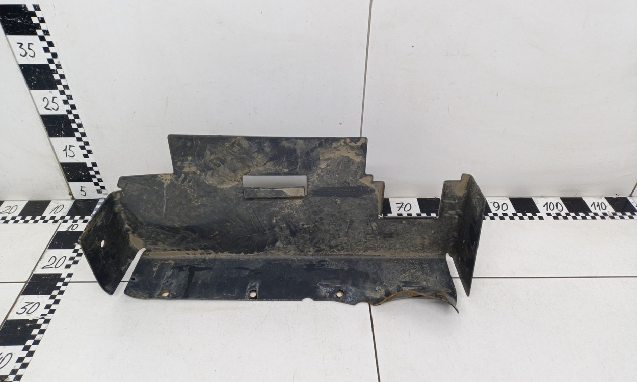 Экран теплозащитный бака Adblue Volvo FH 4