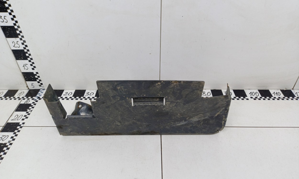 Экран теплозащитный бака Adblue Volvo FH 4