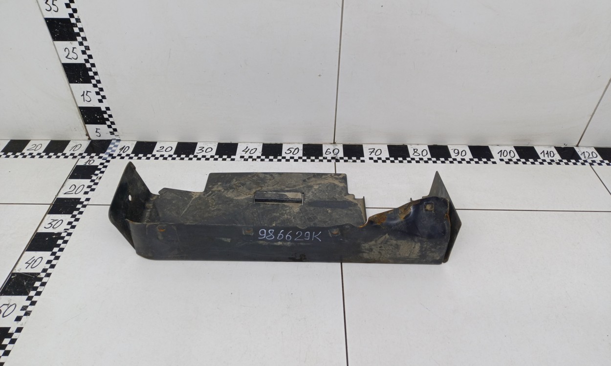 Экран теплозащитный бака Adblue Volvo FH 4