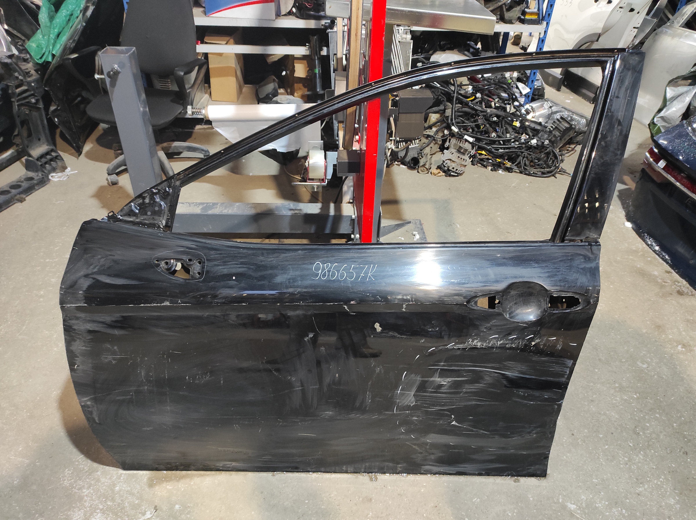 Дверь передняя левая Toyota Camry V70