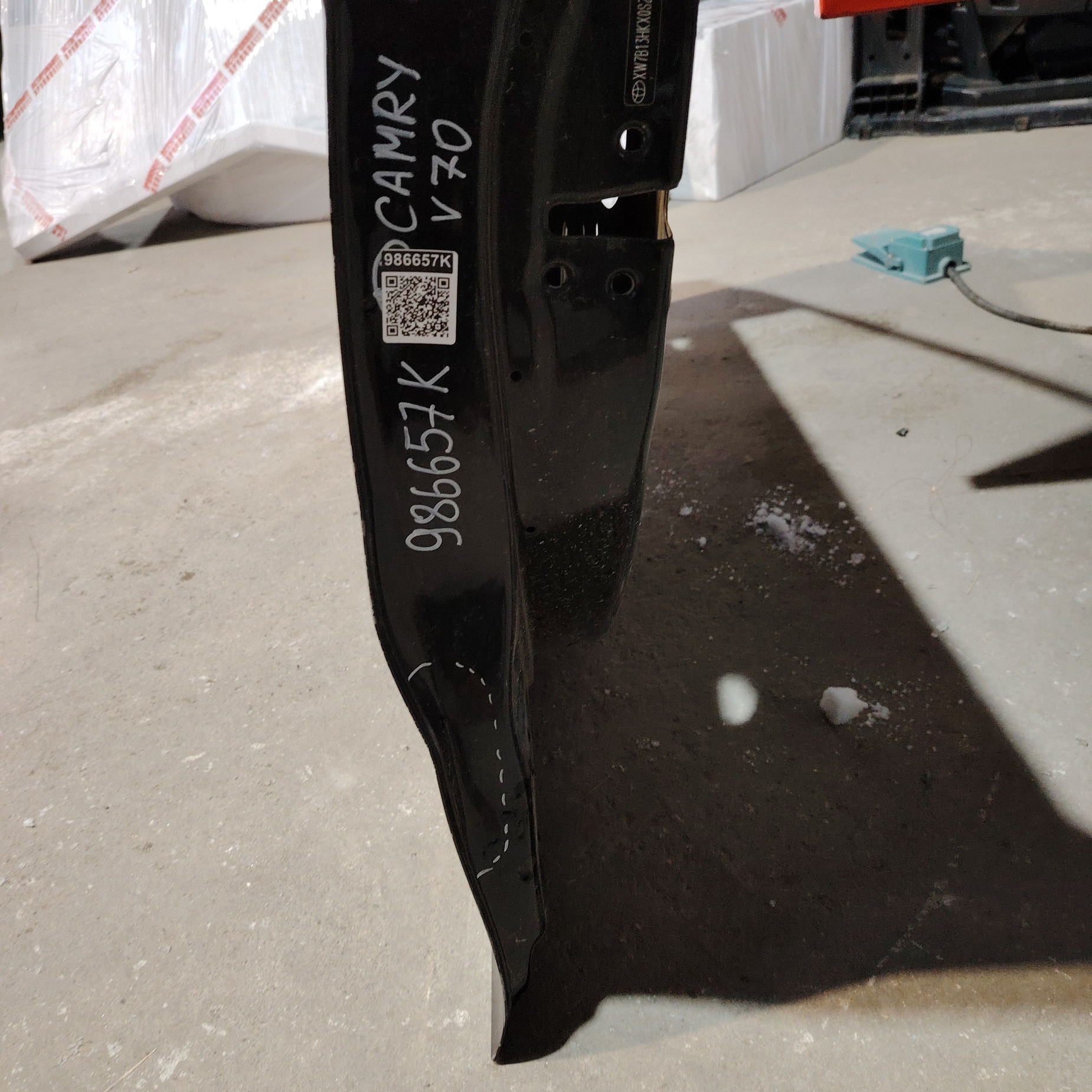 Дверь передняя левая Toyota Camry V70