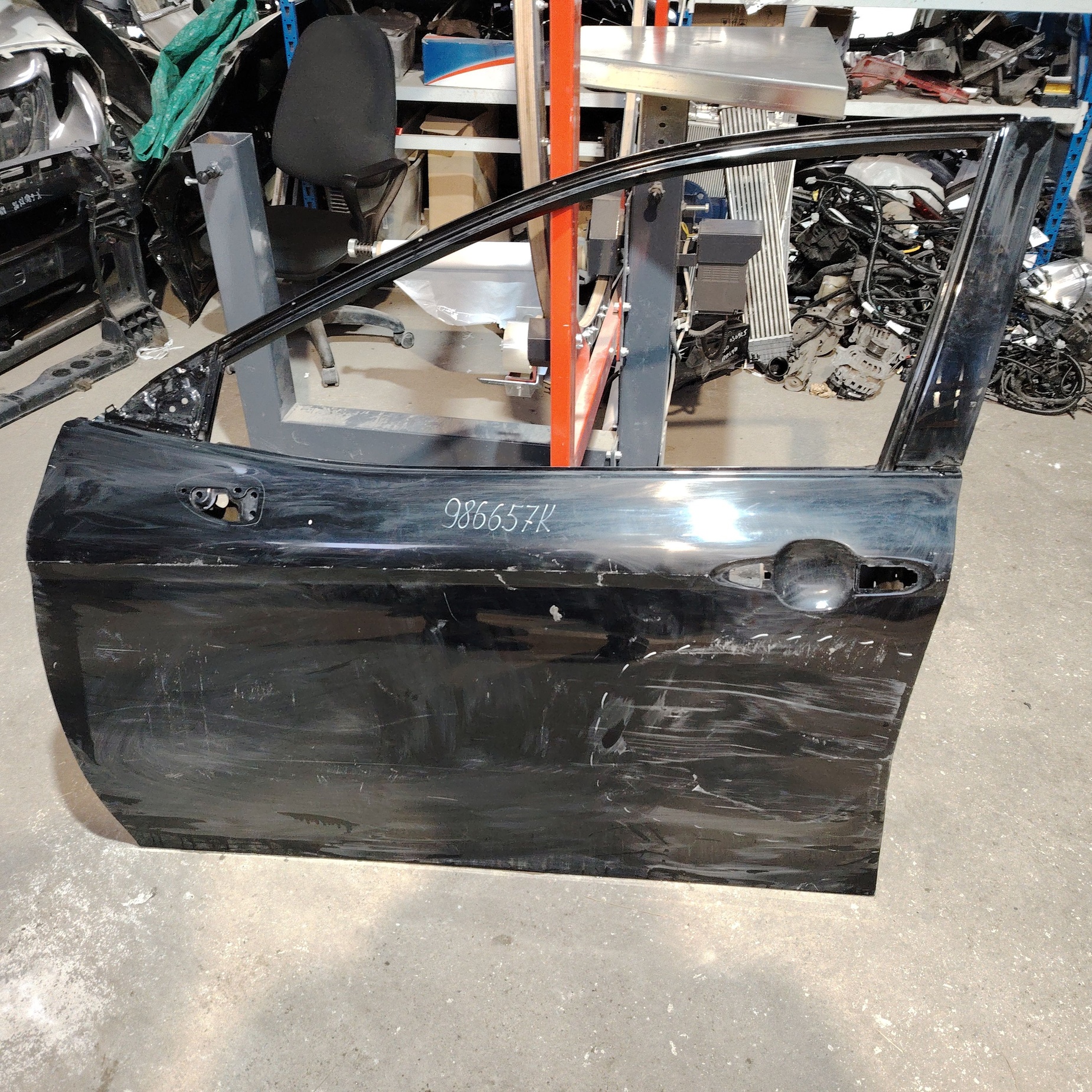 Дверь передняя левая Toyota Camry V70