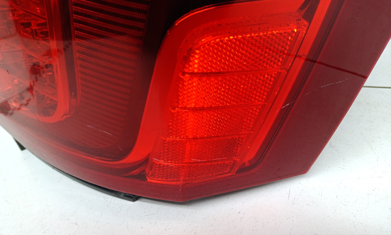Фонарь задний правый Volvo XC90 2 LED