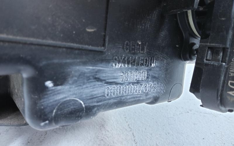 Фара передняя правая Geely Coolray LED