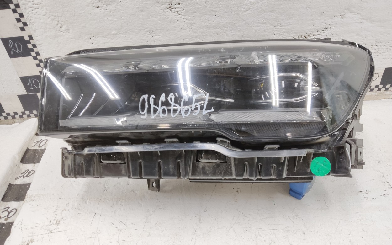 Фара передняя левая Geely Monjaro LED