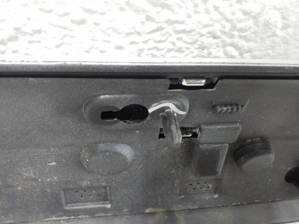 Накладка двери задней левой Volvo XC90 2