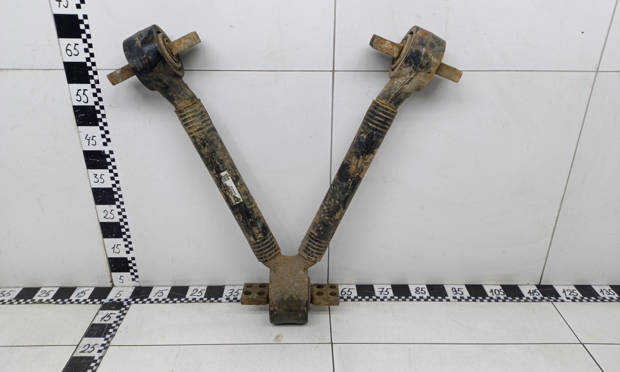 Штанга реактивная v-образная FAW J6