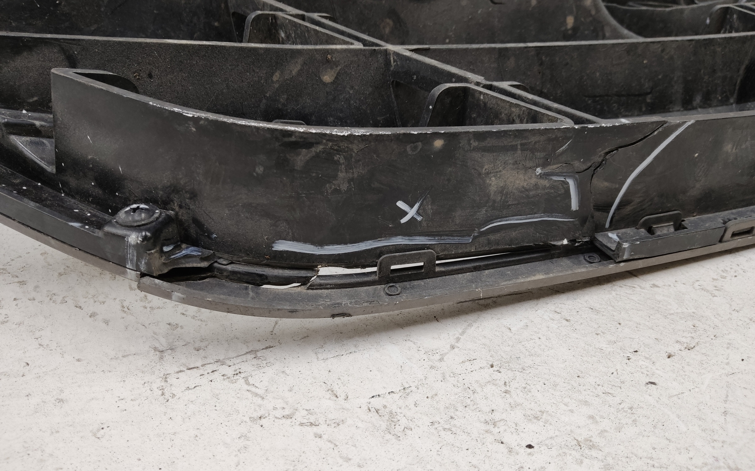 Решетка радиатора Hyundai Tucson 3