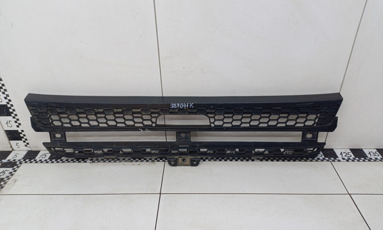 Накладка решетки радиатора Scania 6 R Series