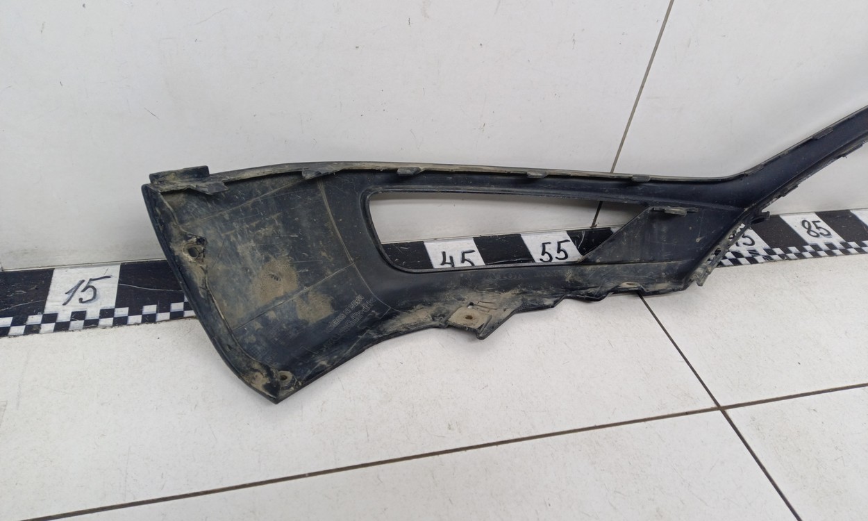 Рамка ПТФ передней левой Volvo XC90 2