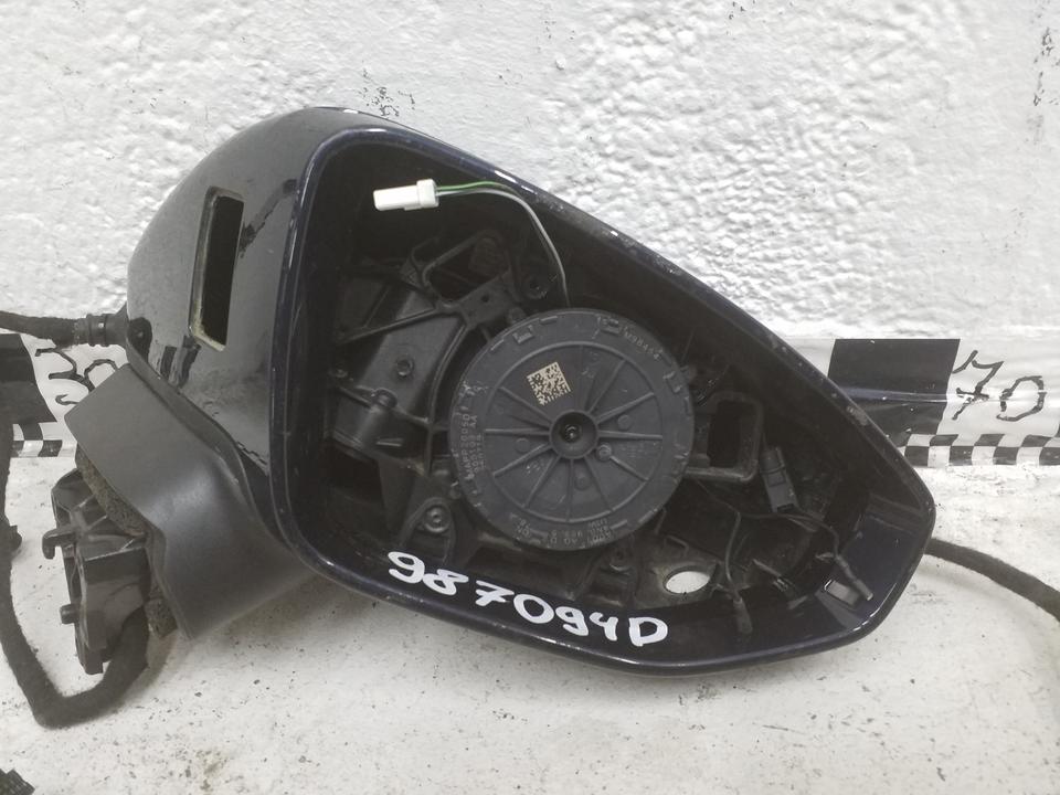 Зеркало правое Audi A8 D5 15 контактов