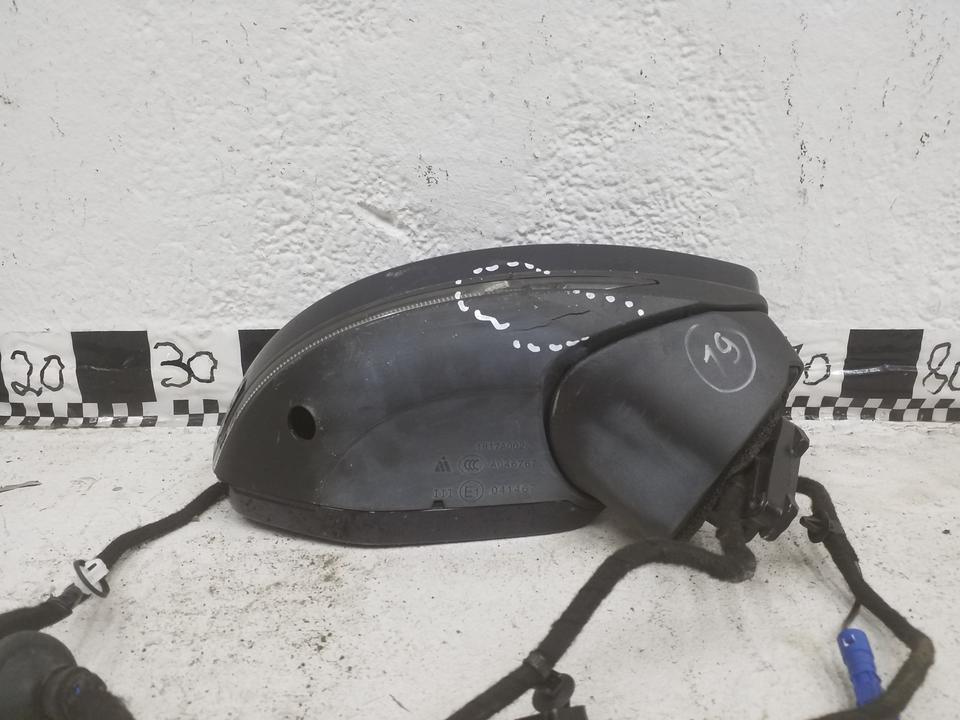 Зеркало правое Audi A8 D5 15 контактов