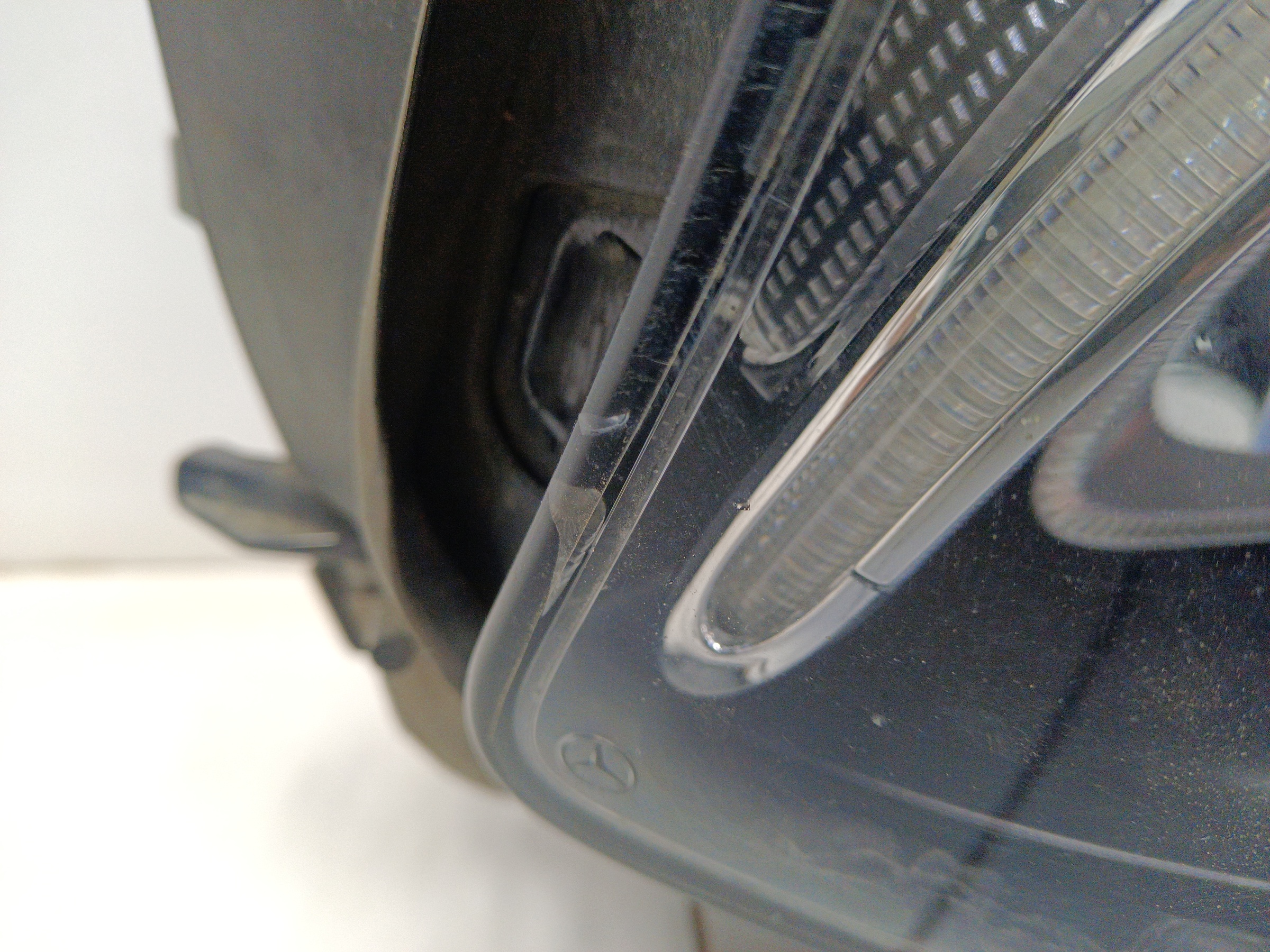 Фара передняя левая Mercedes Benz GLC-klasse X253 LED ДХО