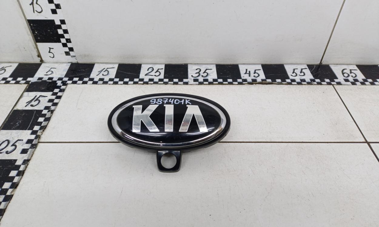 Эмблема решётки радиатора под камеру Kia Sorento 3 Restail