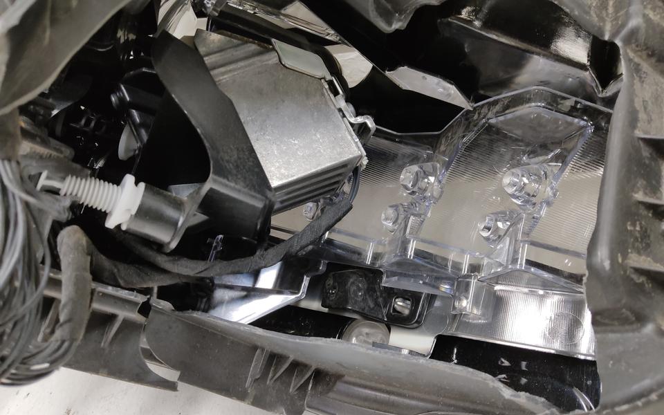 Фара передняя левая Volvo XC90 2 Full LED
